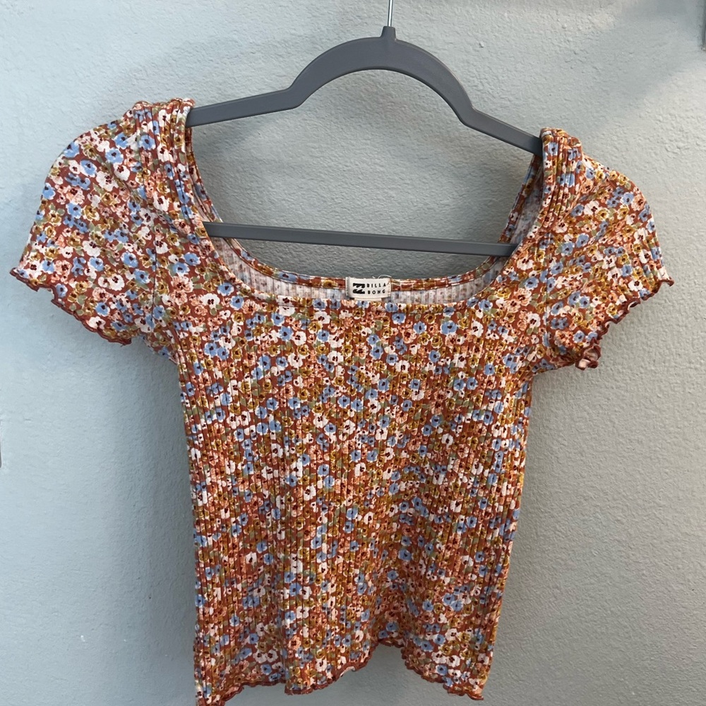 Womens floral billabong shirt